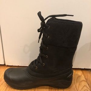 The North Face - Women’s Shellista Roll-Down